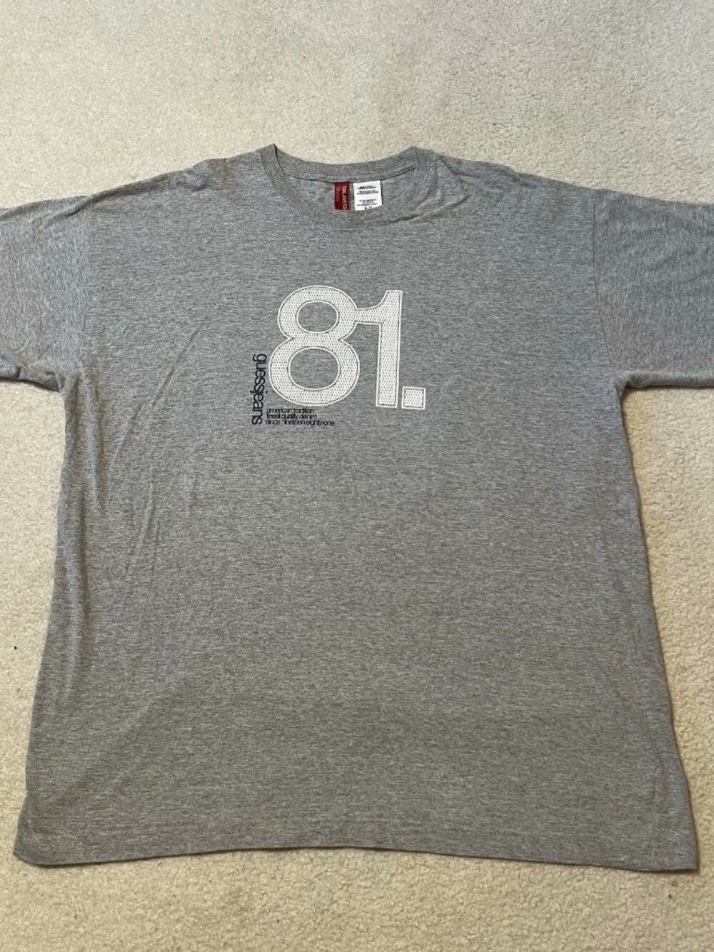 Vintage Y2K Guess Jeans 81 XL Shirt Gray Big Logo Graphic Short Sleeve Crewneck